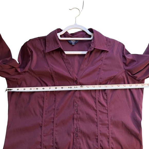 Reitmans Deep Red Button-Down Shirt Size 16P Petite Office Business Casual - Picture 7 of 11